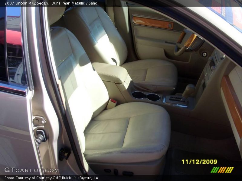 Dune Pearl Metallic / Sand 2007 Lincoln MKZ Sedan