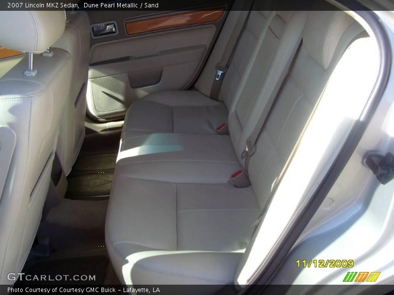 Dune Pearl Metallic / Sand 2007 Lincoln MKZ Sedan