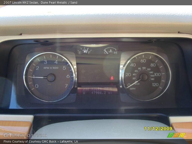 Dune Pearl Metallic / Sand 2007 Lincoln MKZ Sedan