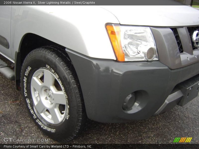 Silver Lightning Metallic / Steel/Graphite 2006 Nissan Xterra X