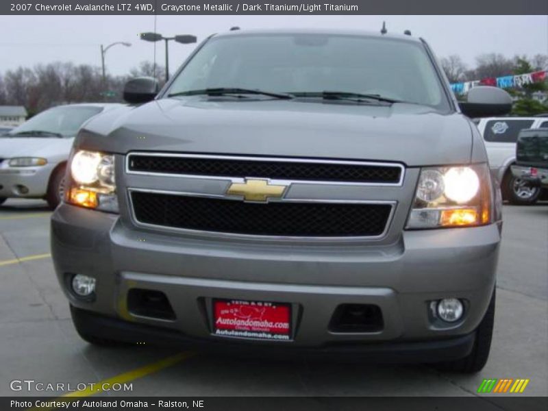 Graystone Metallic / Dark Titanium/Light Titanium 2007 Chevrolet Avalanche LTZ 4WD