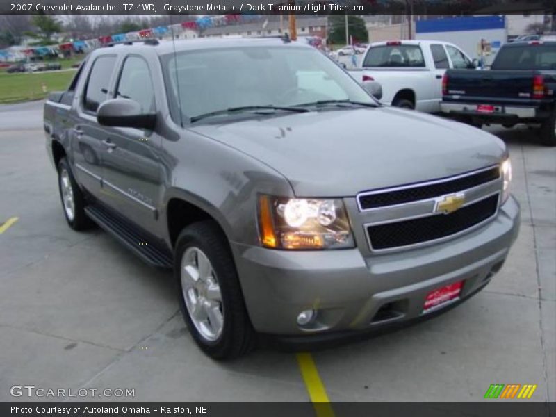 Graystone Metallic / Dark Titanium/Light Titanium 2007 Chevrolet Avalanche LTZ 4WD