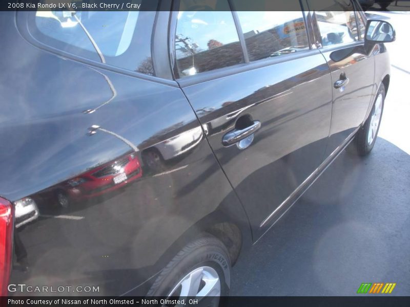 Black Cherry / Gray 2008 Kia Rondo LX V6