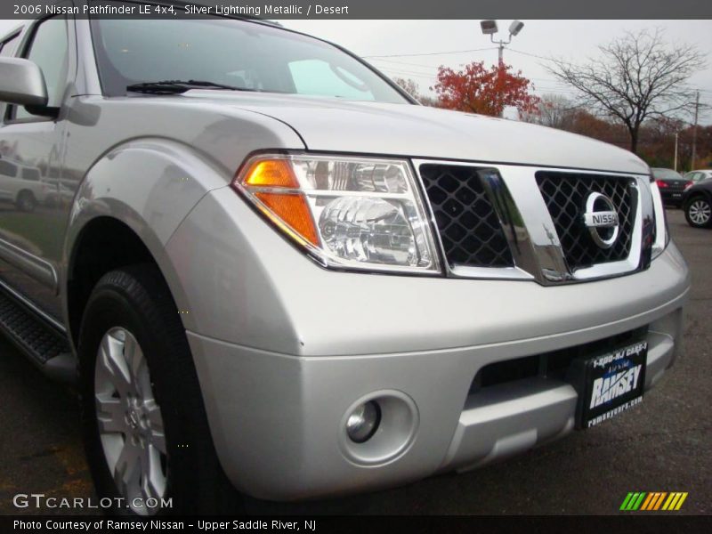 Silver Lightning Metallic / Desert 2006 Nissan Pathfinder LE 4x4