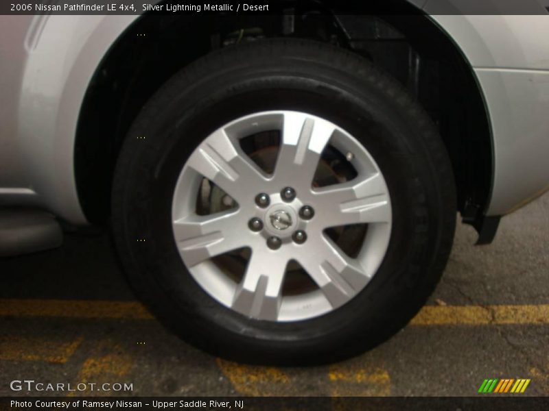 Silver Lightning Metallic / Desert 2006 Nissan Pathfinder LE 4x4