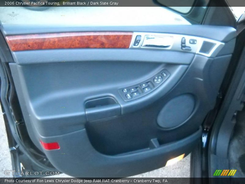 Brilliant Black / Dark Slate Gray 2006 Chrysler Pacifica Touring