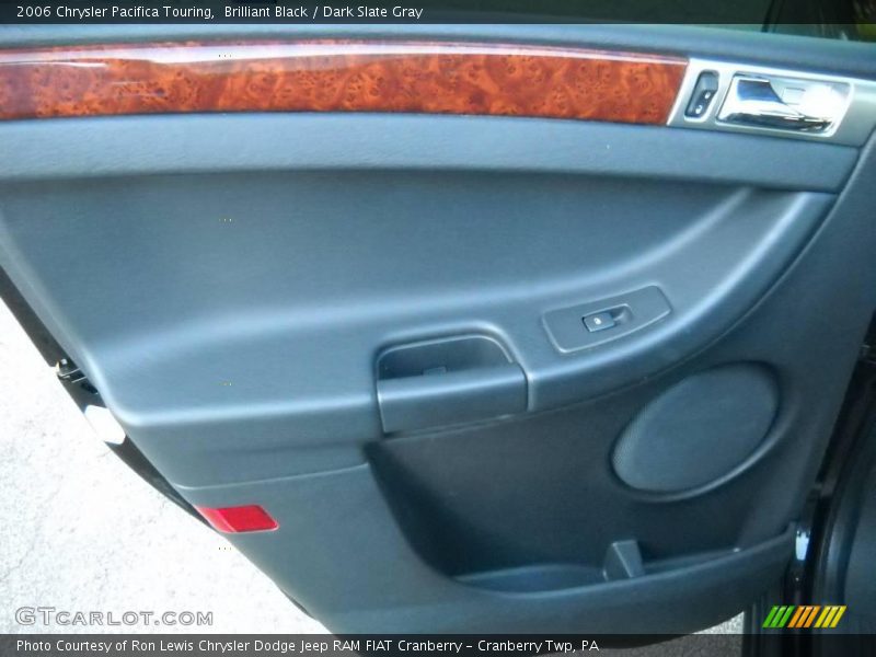 Brilliant Black / Dark Slate Gray 2006 Chrysler Pacifica Touring