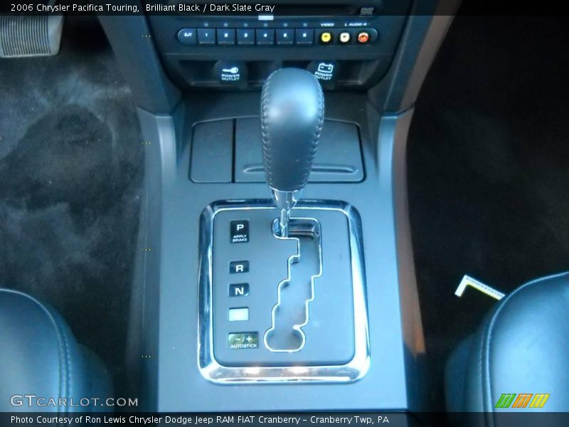 Brilliant Black / Dark Slate Gray 2006 Chrysler Pacifica Touring