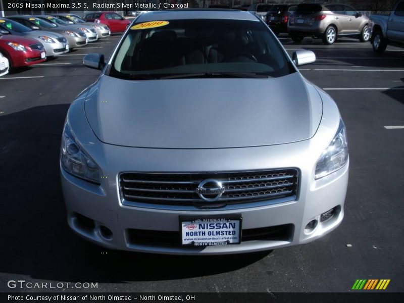 Radiant Silver Metallic / Charcoal 2009 Nissan Maxima 3.5 S