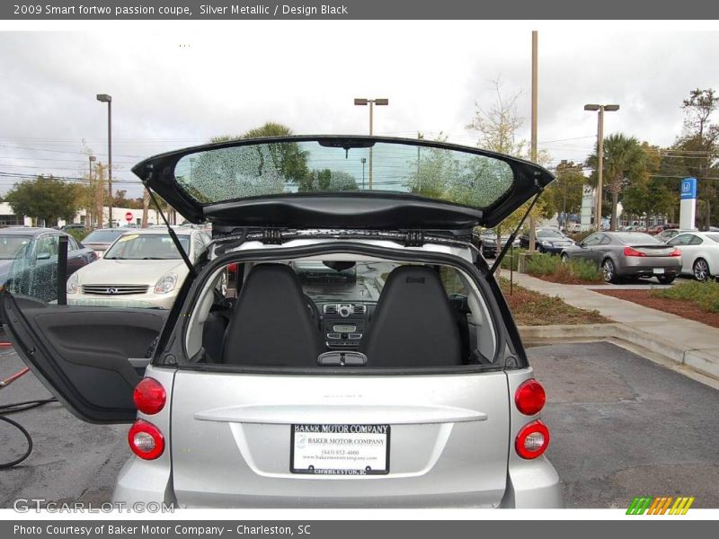 Silver Metallic / Design Black 2009 Smart fortwo passion coupe