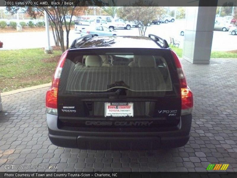 Black / Beige 2001 Volvo V70 XC AWD