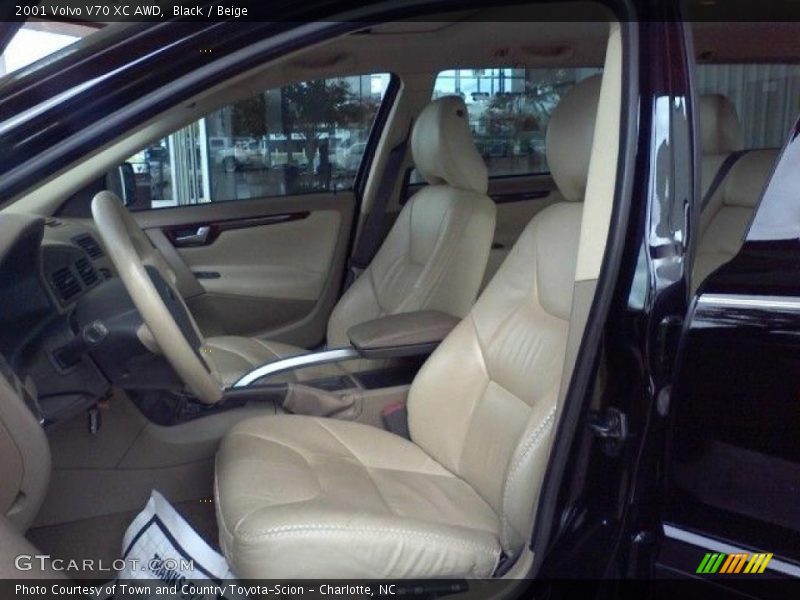 Black / Beige 2001 Volvo V70 XC AWD