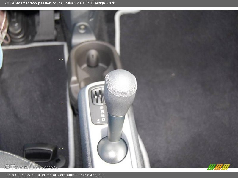 Silver Metallic / Design Black 2009 Smart fortwo passion coupe