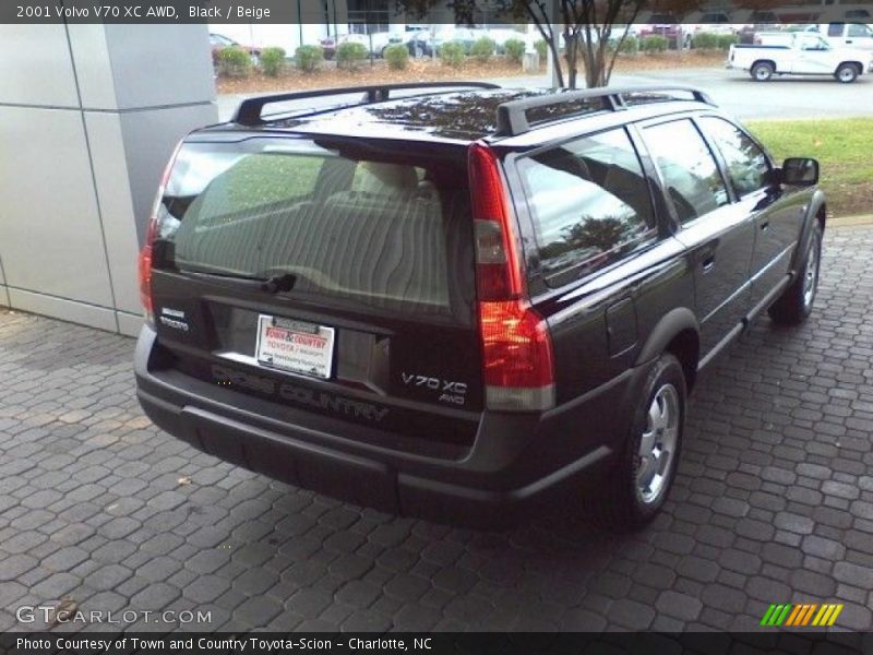 Black / Beige 2001 Volvo V70 XC AWD