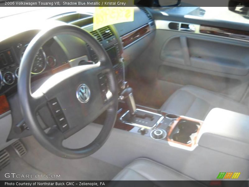 Shadow Blue Metallic / Kristal Grey 2006 Volkswagen Touareg V8