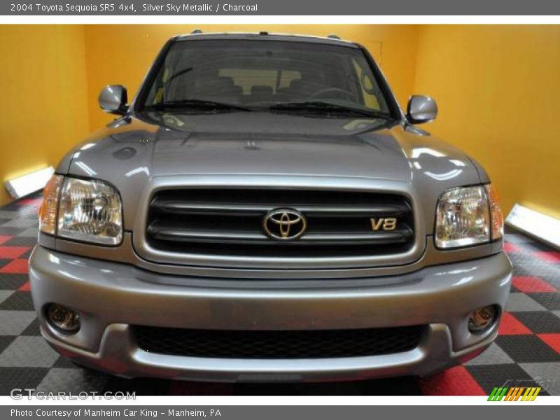 Silver Sky Metallic / Charcoal 2004 Toyota Sequoia SR5 4x4