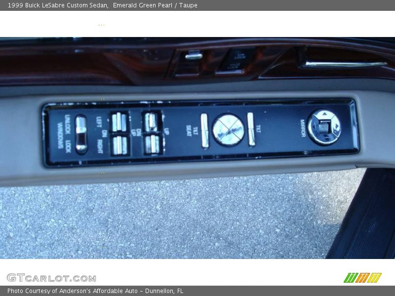 Emerald Green Pearl / Taupe 1999 Buick LeSabre Custom Sedan