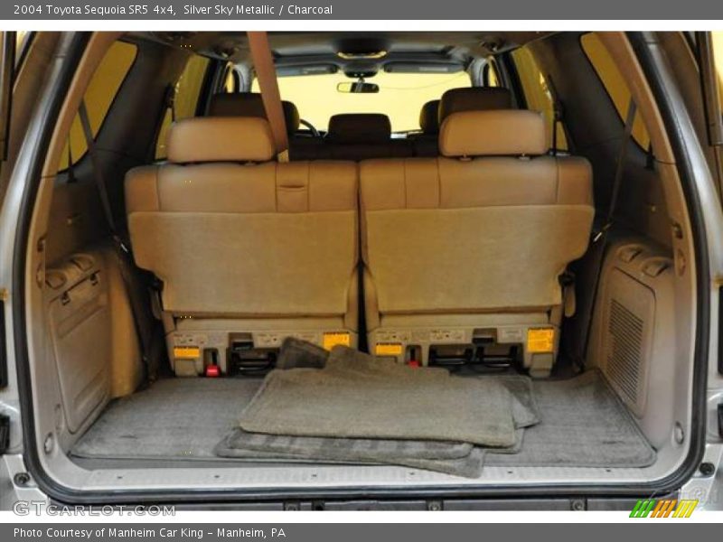 Silver Sky Metallic / Charcoal 2004 Toyota Sequoia SR5 4x4