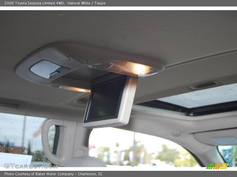 Natural White / Taupe 2006 Toyota Sequoia Limited 4WD