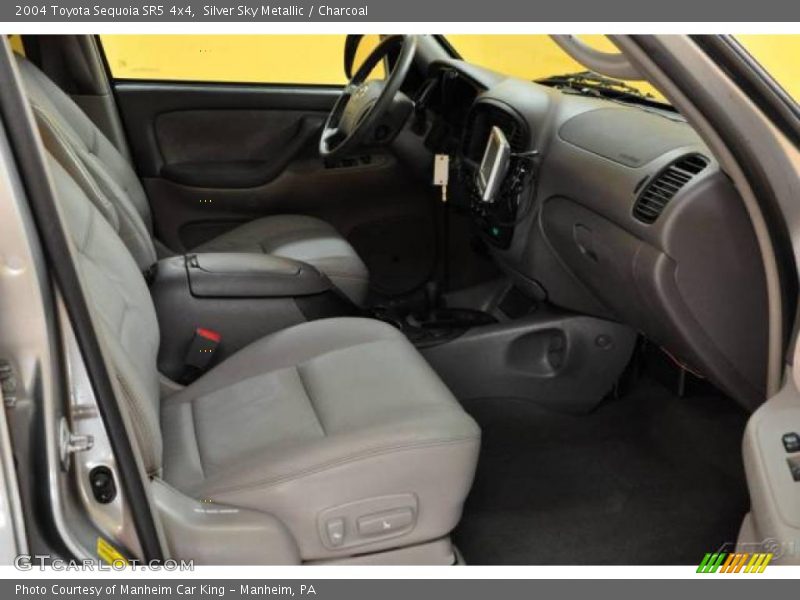 Silver Sky Metallic / Charcoal 2004 Toyota Sequoia SR5 4x4