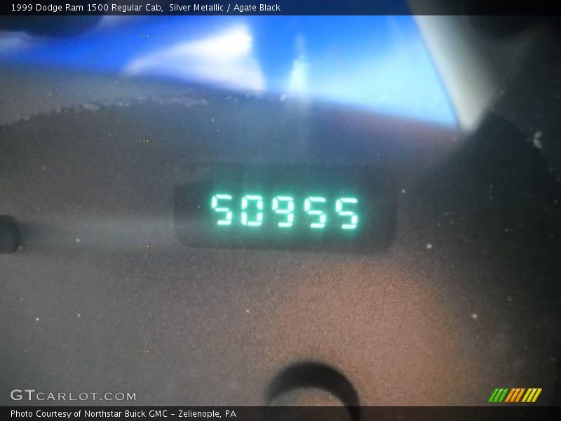 Silver Metallic / Agate Black 1999 Dodge Ram 1500 Regular Cab