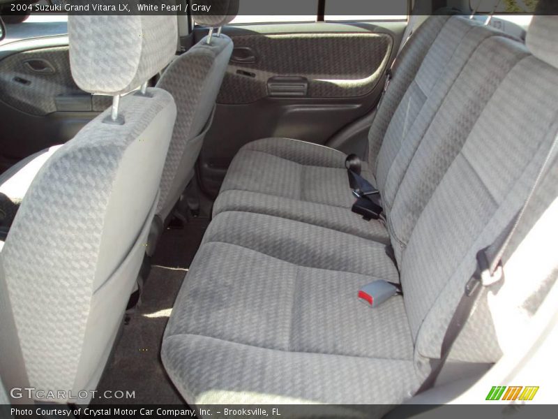 White Pearl / Gray 2004 Suzuki Grand Vitara LX