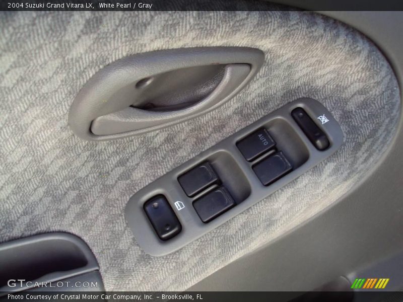 White Pearl / Gray 2004 Suzuki Grand Vitara LX