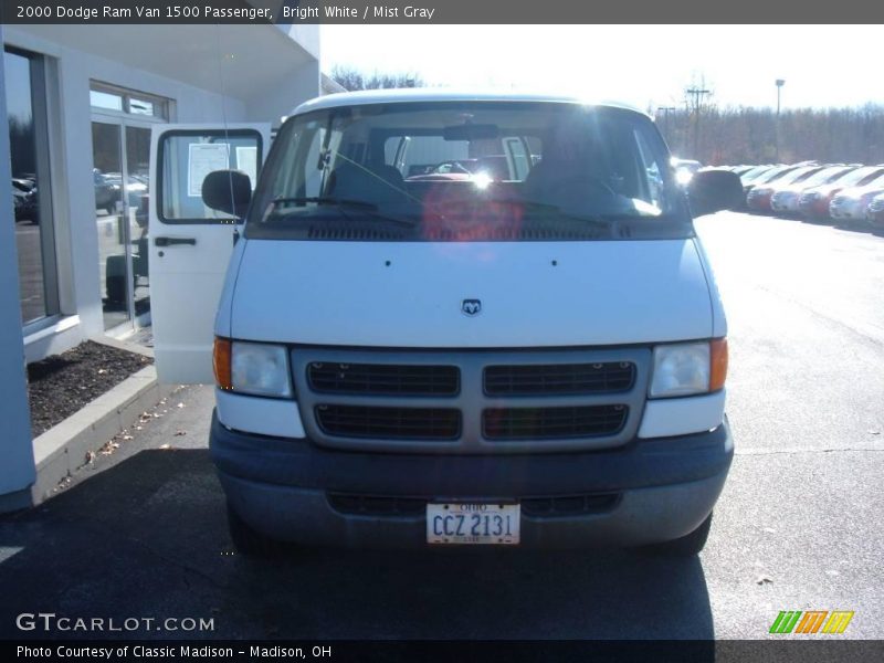 Bright White / Mist Gray 2000 Dodge Ram Van 1500 Passenger