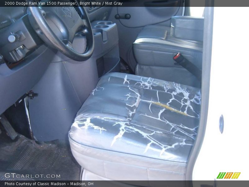 Bright White / Mist Gray 2000 Dodge Ram Van 1500 Passenger