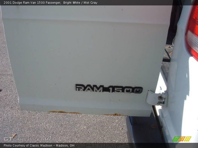 Bright White / Mist Gray 2001 Dodge Ram Van 1500 Passenger