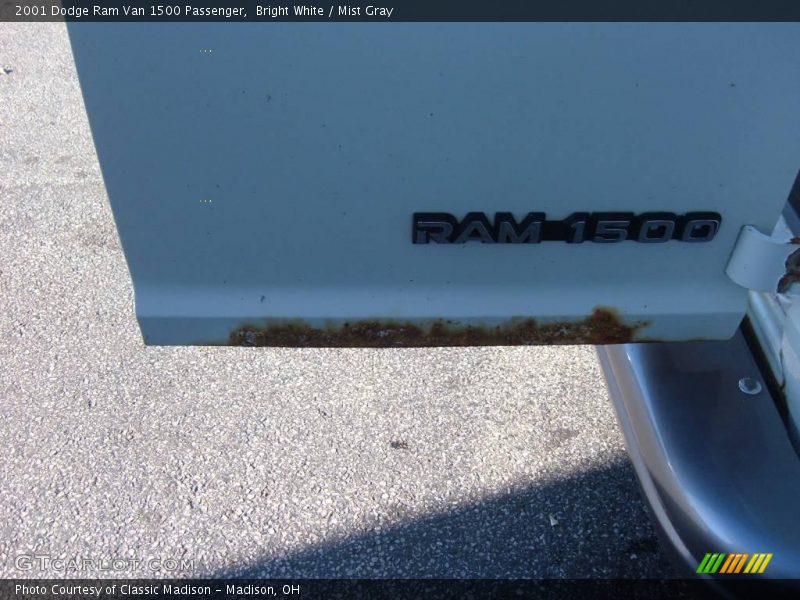 Bright White / Mist Gray 2001 Dodge Ram Van 1500 Passenger