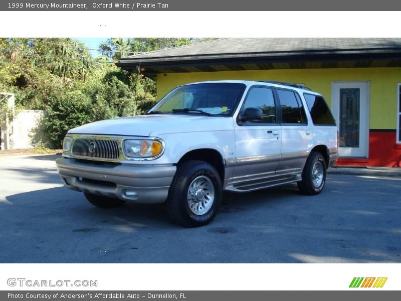 Oxford White / Prairie Tan 1999 Mercury Mountaineer