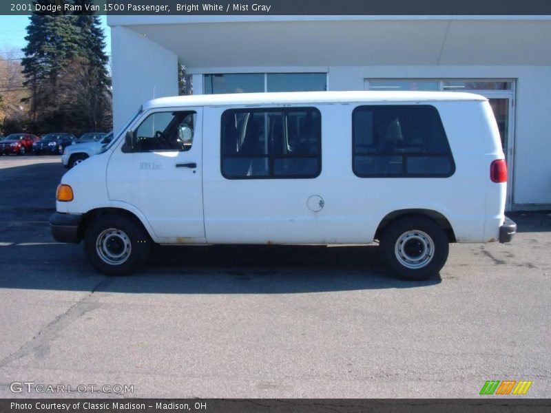 Bright White / Mist Gray 2001 Dodge Ram Van 1500 Passenger