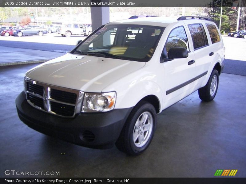 Bright White / Dark Slate Gray/Light Slate Gray 2009 Dodge Durango SE