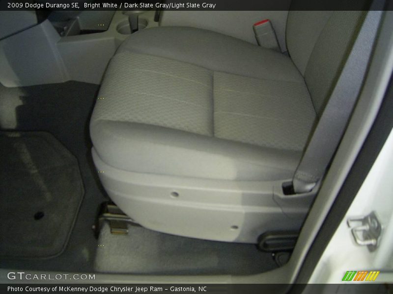 Bright White / Dark Slate Gray/Light Slate Gray 2009 Dodge Durango SE