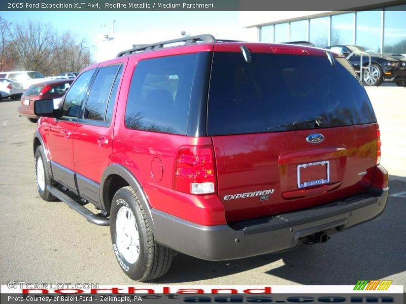 Redfire Metallic / Medium Parchment 2005 Ford Expedition XLT 4x4