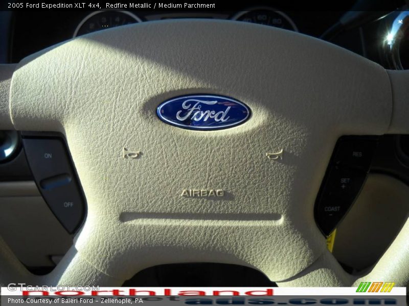Redfire Metallic / Medium Parchment 2005 Ford Expedition XLT 4x4