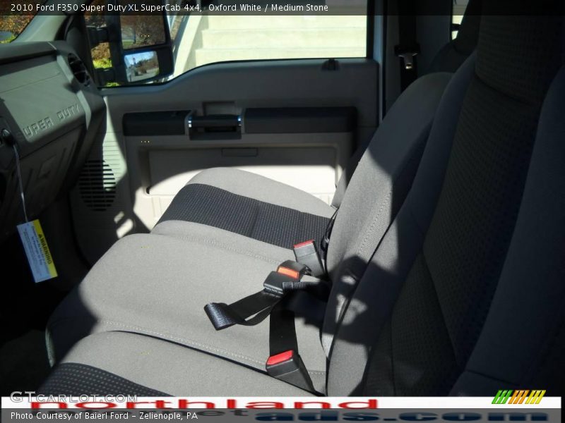 Oxford White / Medium Stone 2010 Ford F350 Super Duty XL SuperCab 4x4