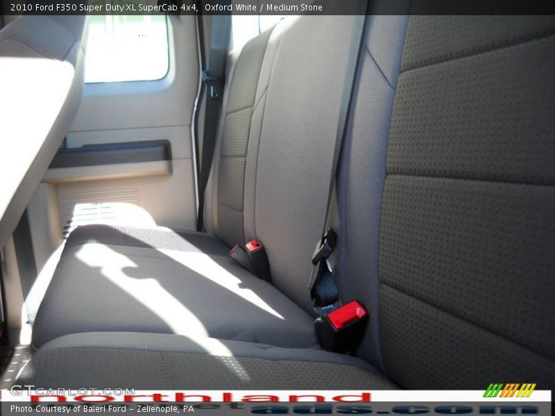 Oxford White / Medium Stone 2010 Ford F350 Super Duty XL SuperCab 4x4
