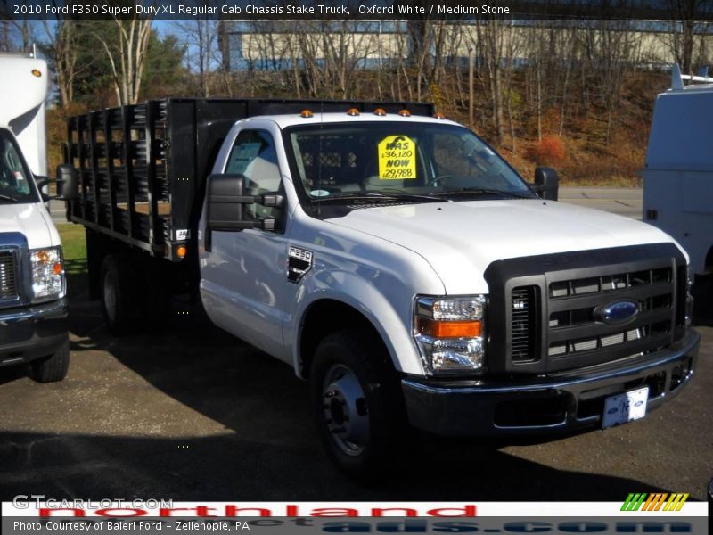 Oxford White / Medium Stone 2010 Ford F350 Super Duty XL Regular Cab Chassis Stake Truck