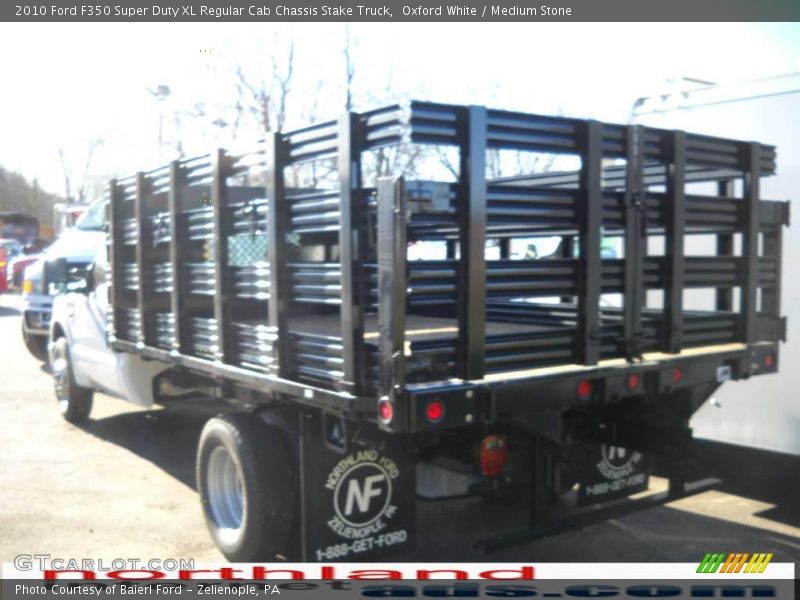 Oxford White / Medium Stone 2010 Ford F350 Super Duty XL Regular Cab Chassis Stake Truck