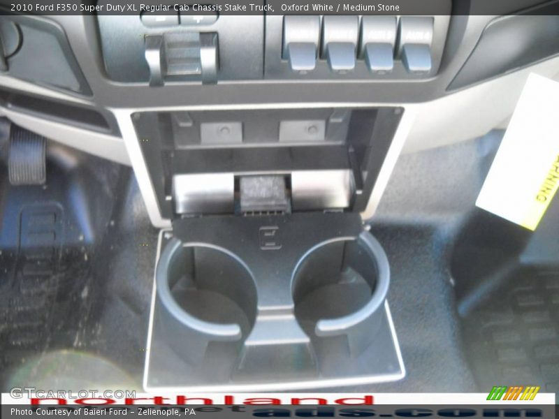 Oxford White / Medium Stone 2010 Ford F350 Super Duty XL Regular Cab Chassis Stake Truck