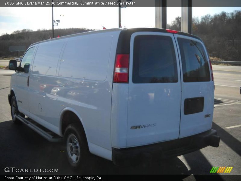 Summit White / Medium Pewter 2005 GMC Savana Van 2500 Commercial