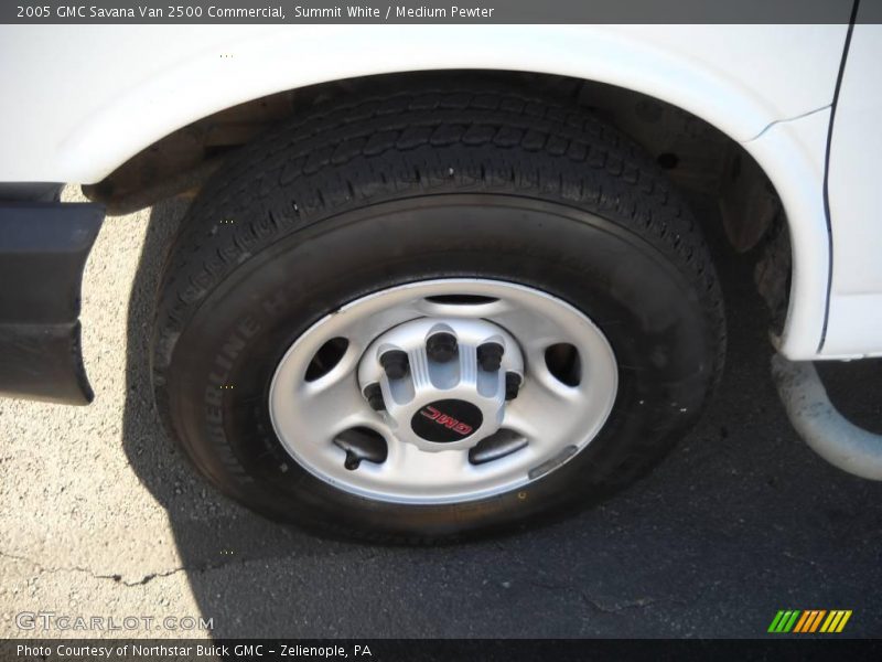 Summit White / Medium Pewter 2005 GMC Savana Van 2500 Commercial