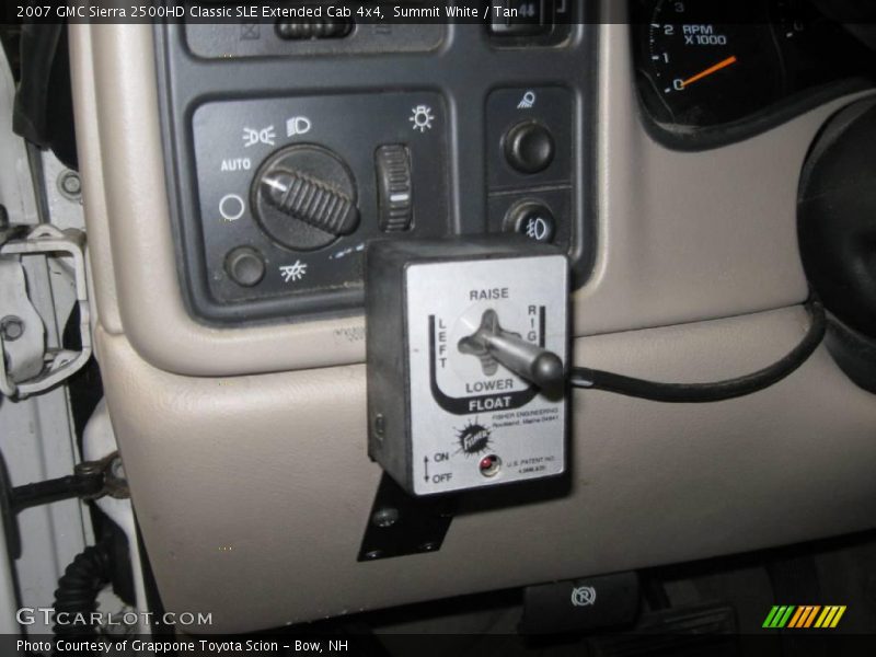 Summit White / Tan 2007 GMC Sierra 2500HD Classic SLE Extended Cab 4x4