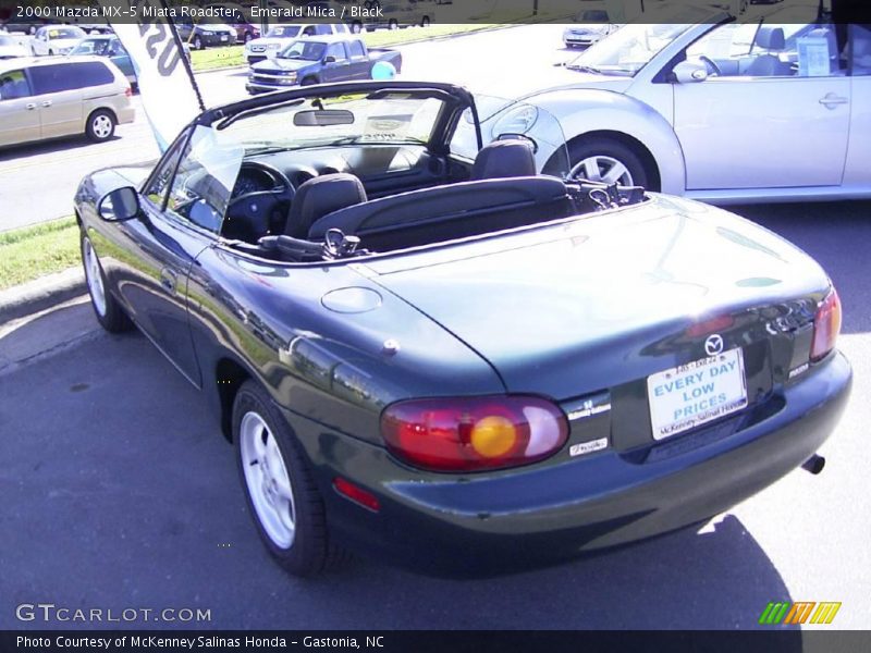 Emerald Mica / Black 2000 Mazda MX-5 Miata Roadster
