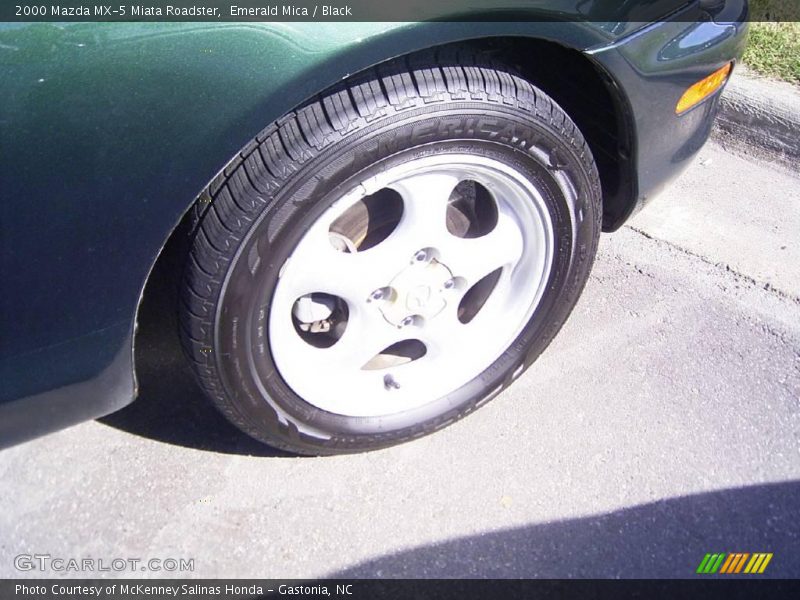 Emerald Mica / Black 2000 Mazda MX-5 Miata Roadster