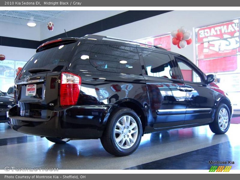 Midnight Black / Gray 2010 Kia Sedona EX
