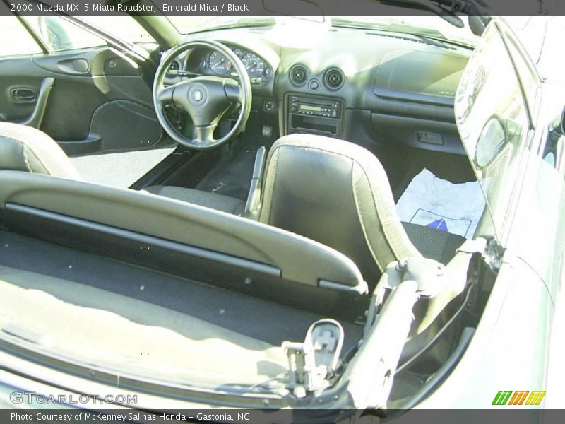 Emerald Mica / Black 2000 Mazda MX-5 Miata Roadster