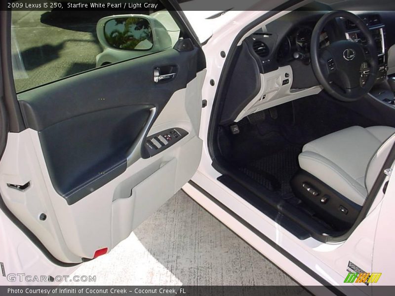 Starfire White Pearl / Light Gray 2009 Lexus IS 250